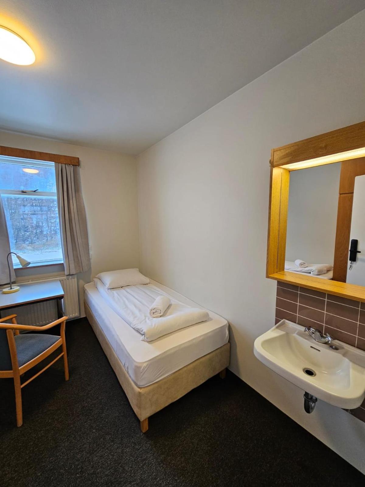 Skogar Hostel Buitenkant foto